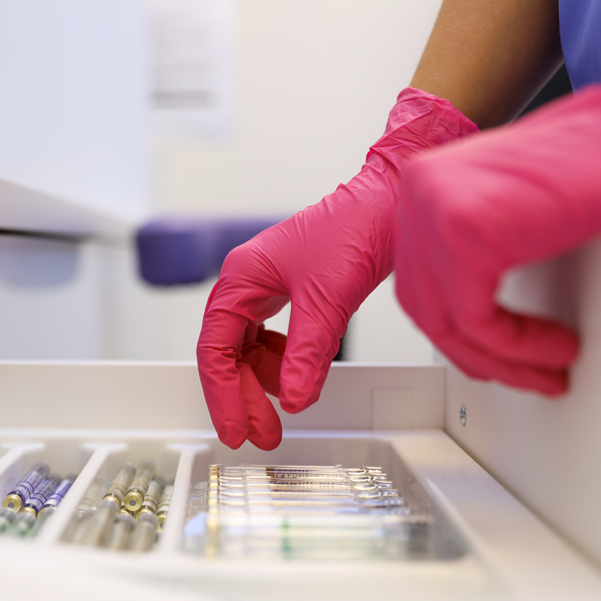 Aurelia Blush Nitriel Handschoenen Fuchsia Roze – Overkarton 10 doosjes (2.000 st.)